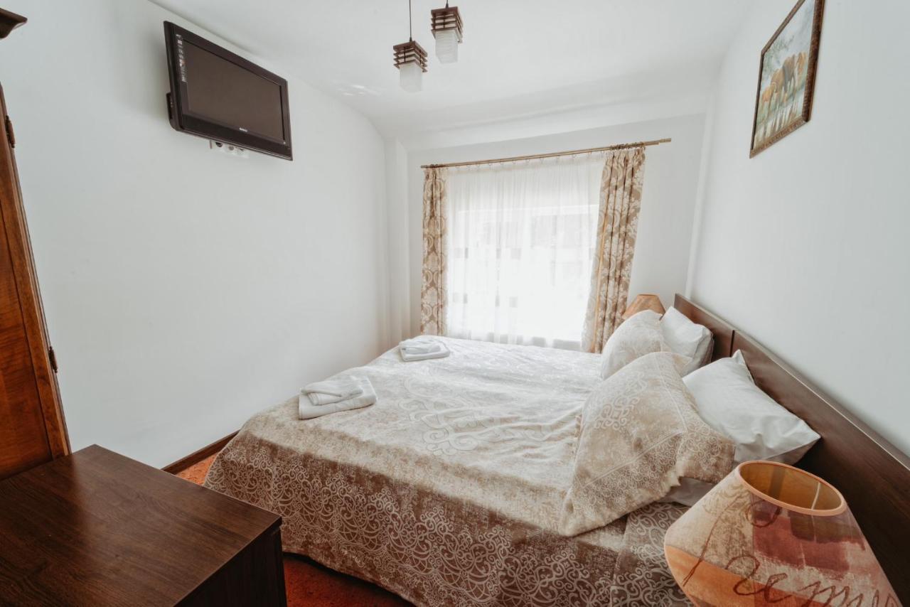 Hotel Complex Turistic Constantin Bucovina Câmpulung Moldovenesc Esterno foto